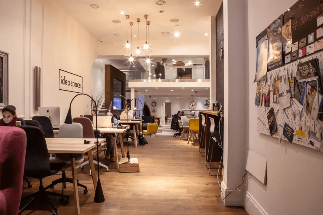 A flexible working space for team workshops, innovation meetings and meeting clients.