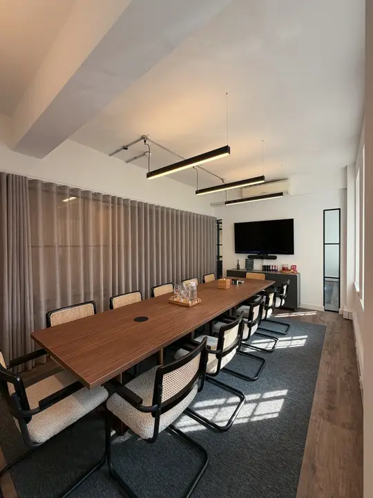 Stamford Boardroom (12-person) (3)