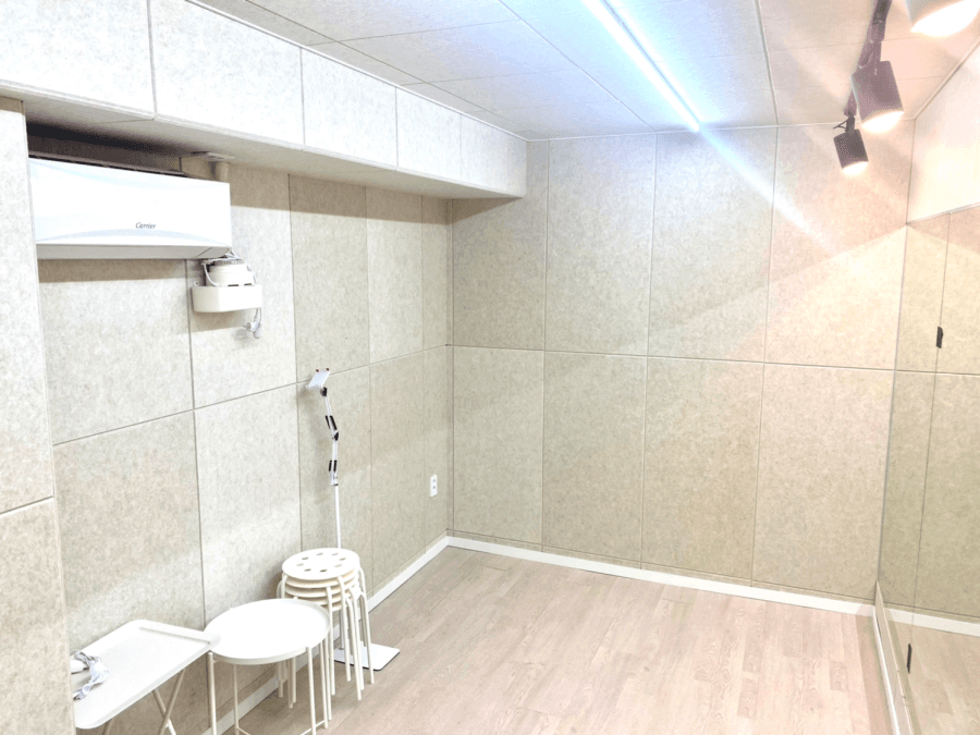 C room (2)