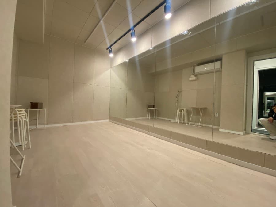 C room (3)