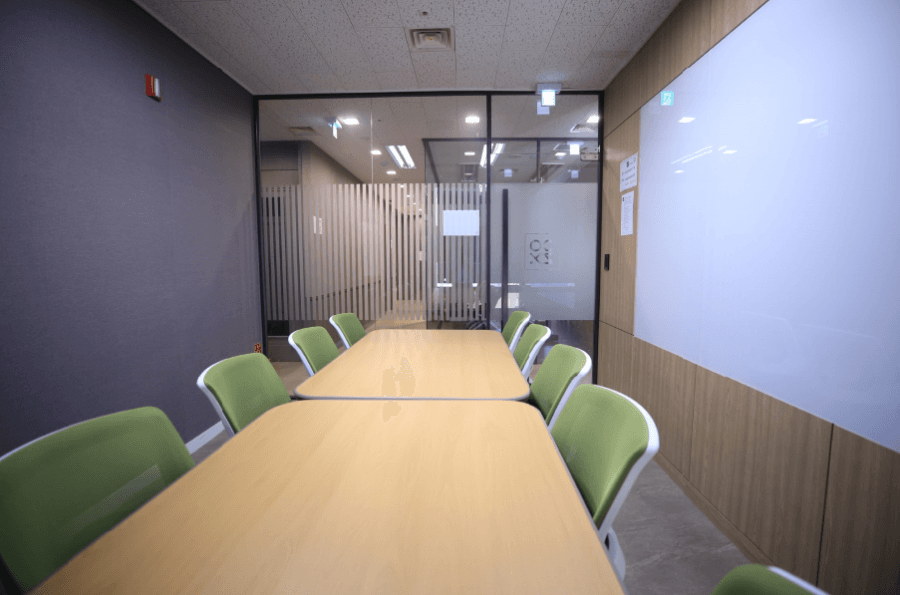 SPACE 4 (10인실)