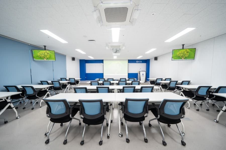 교육장C(40인)