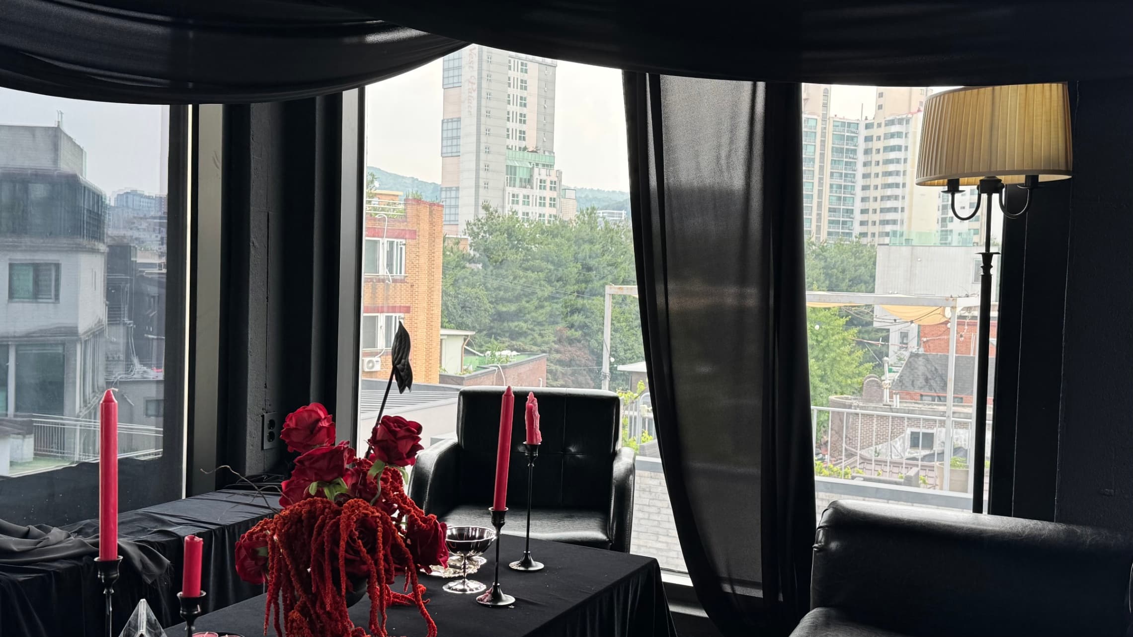 ADTE 아드떼 · 홍대·연남 독채 행사공간 (5F+루프탑, 70명) (3)
