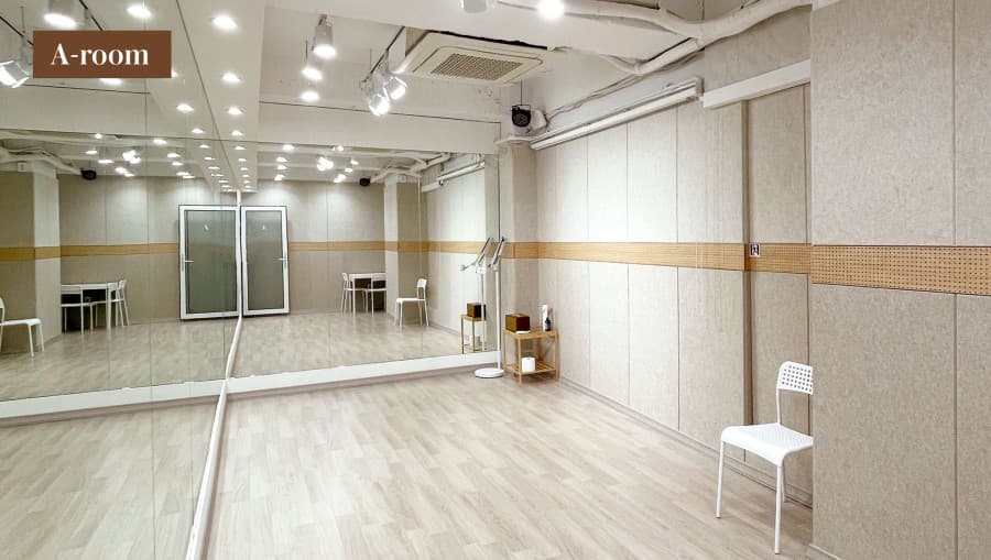 A room(다목적홀)